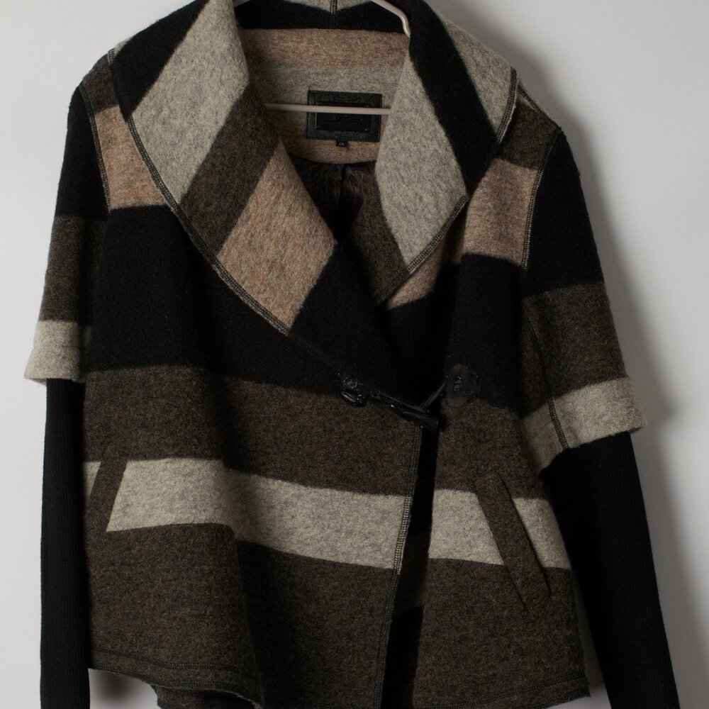 Prime condition Wool blend loose fitting jacket S